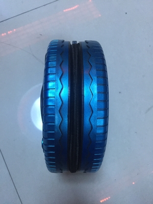 El neumático azul real formó la bomba del neumático del coche eléctrico, compresor de aire del neumático con la manguera de los 59cm