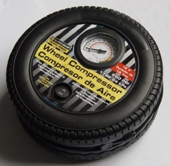 Inflador portátil DC12V plástico del neumático del compresor de aire del coche de la forma del neumático