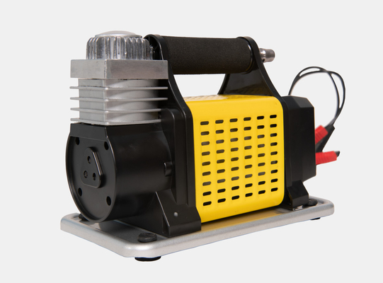 Inflador de neumáticos portátiles de automóviles de metal DC12V con manómetro y manguera de presión metálica