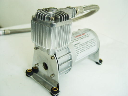 Un buen precio. 130 PSI de 12V de control de la válvula del saco hinchable de aire del compresor de material en línea de plata de Chrome en línea