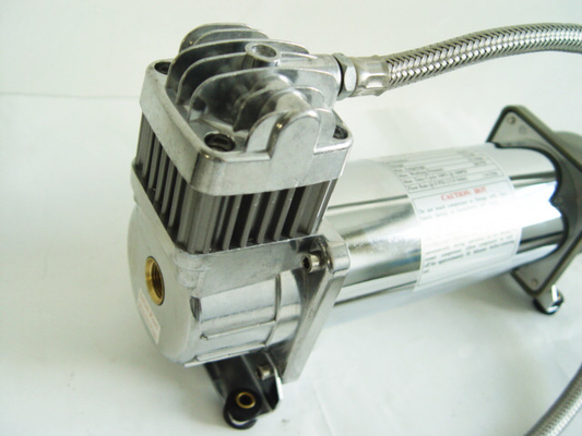 Un buen precio. Compresor portátil resistente 12v del choque del aire de 150PSI Chrome 1.75CFM con el tanque del aire en línea