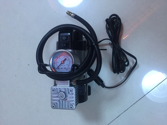 Un buen precio. La mayoría del solo pequeño compresor de aire popular con la luz para toda la astilla de los coches y del rojo en línea