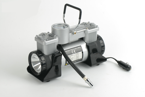 Un buen precio. bomba portátil del neumático del metal de Conpressor del aire del coche de 12v 180w 150psi con la luz en línea